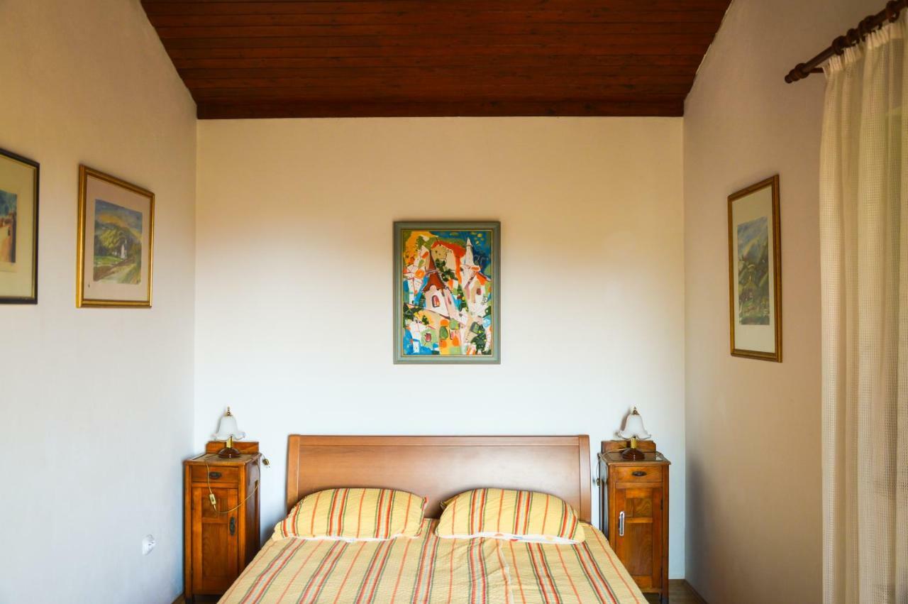 Apartment Zoja Pinezići Eksteriør billede