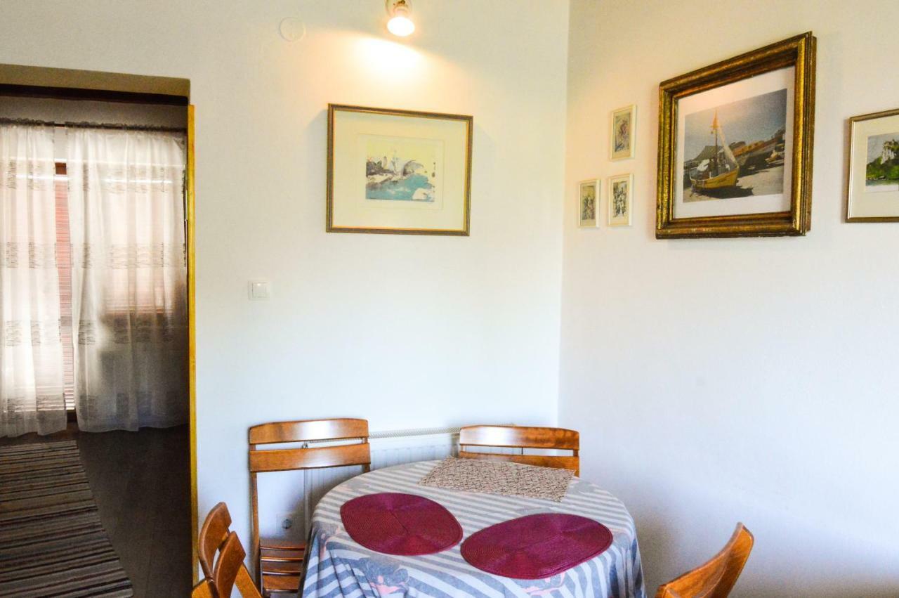 Apartment Zoja Pinezići Eksteriør billede