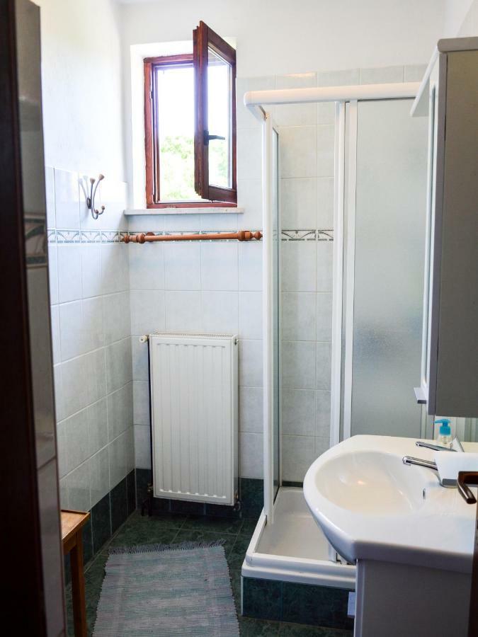 Apartment Zoja Pinezići Eksteriør billede